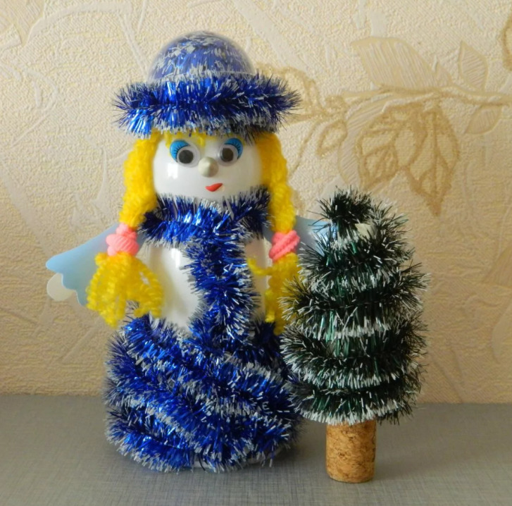 Украшение игрушки