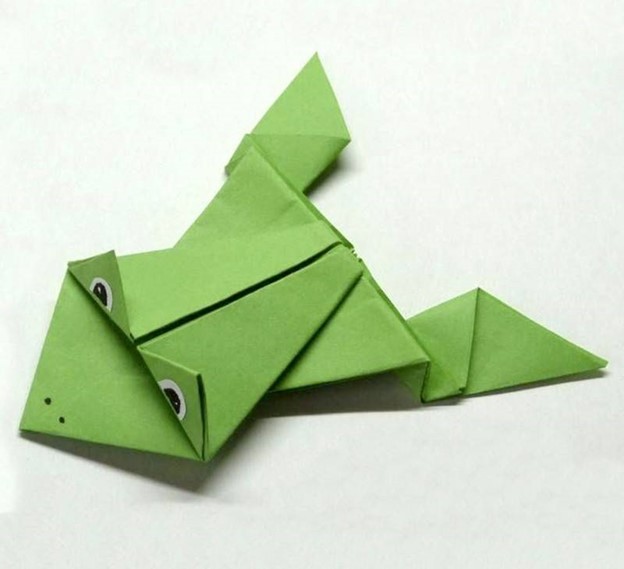 Лягушка оригами: доступные мастер-классы и простые схемы + 46 фото